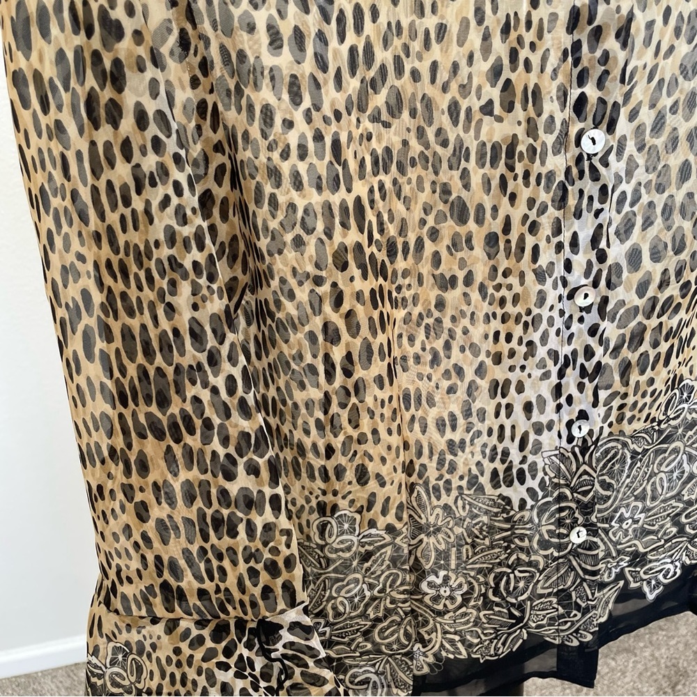 Nicola Sheer Leopard Print Long Sleeve Blouse Medium - Picture 6 of 6